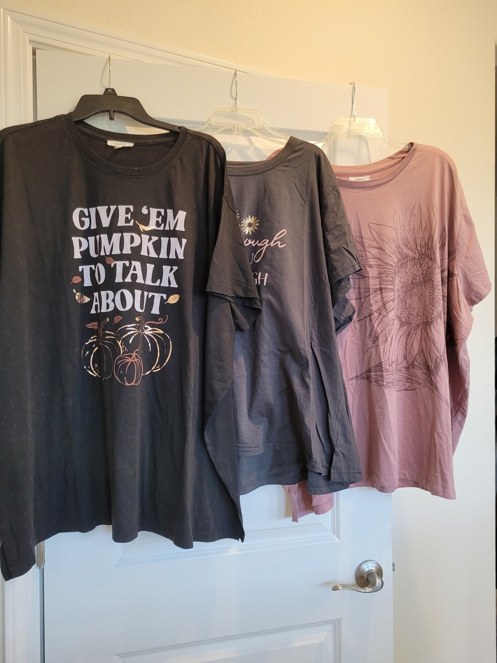 3 Women's Maurices T-shirts 4x